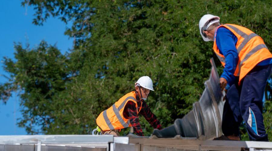 Professional residential roofers in Terre Haute, IN